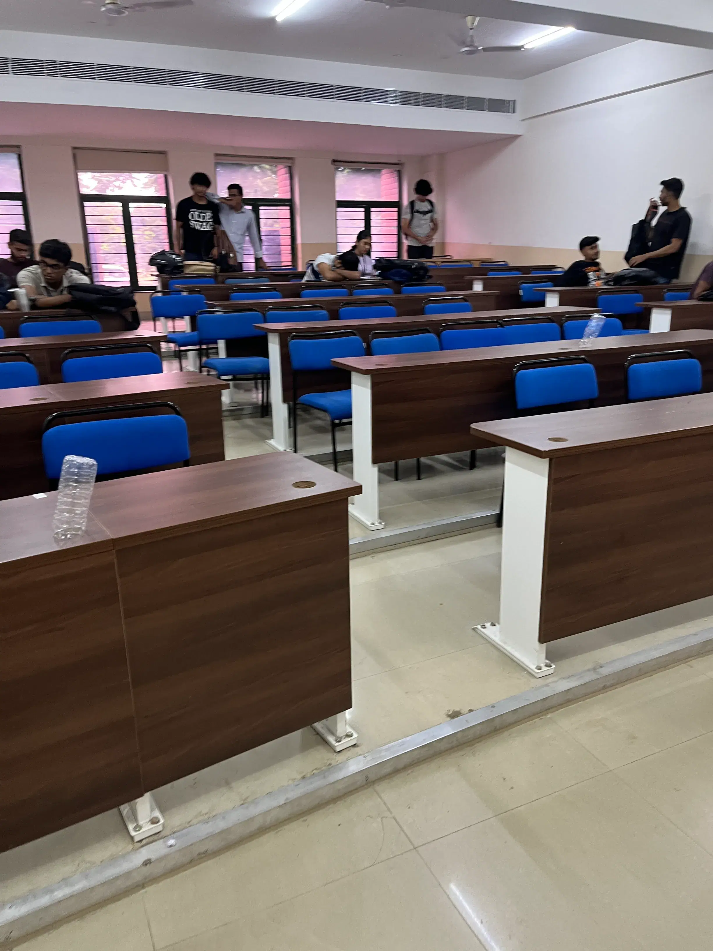 Amity University Greater Noida Classroom photo 1